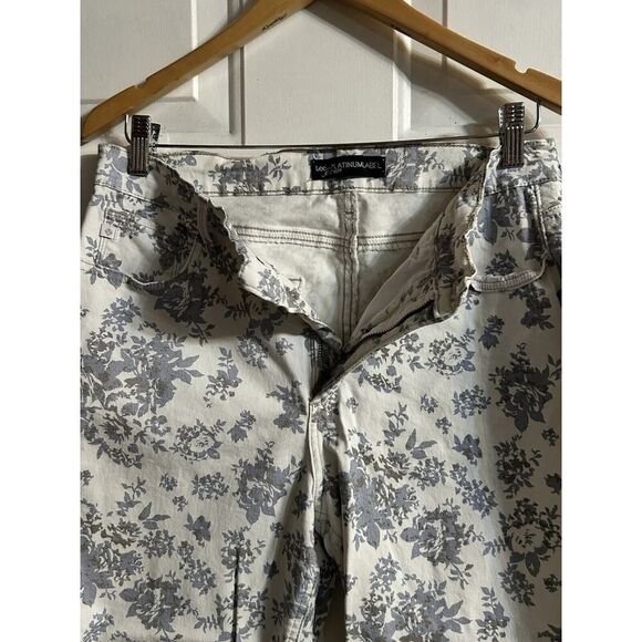 Lee Platinum Label Blue Blk White Capris Women’s 12 Medium EUC Back To School - Picture 4 of 11